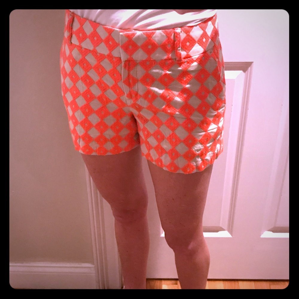 Ann Taylor Loft shorts tan & orange size 0